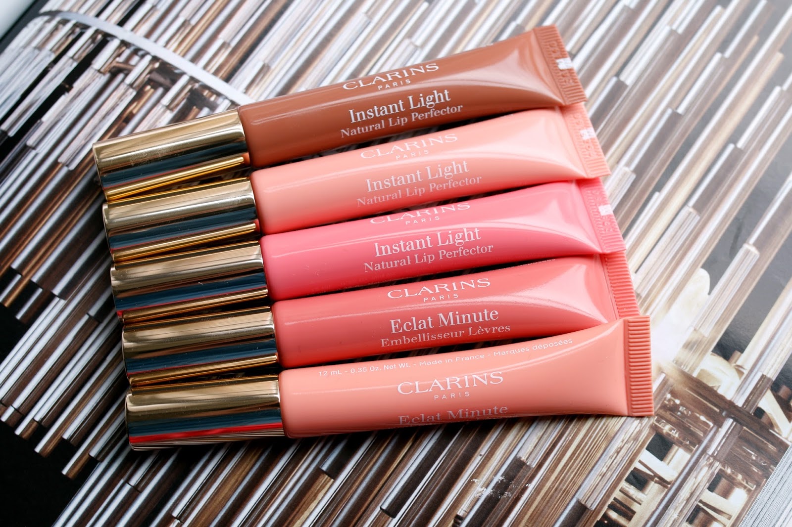 Clarins Instant Light Natural Lip Perfector - wide 1