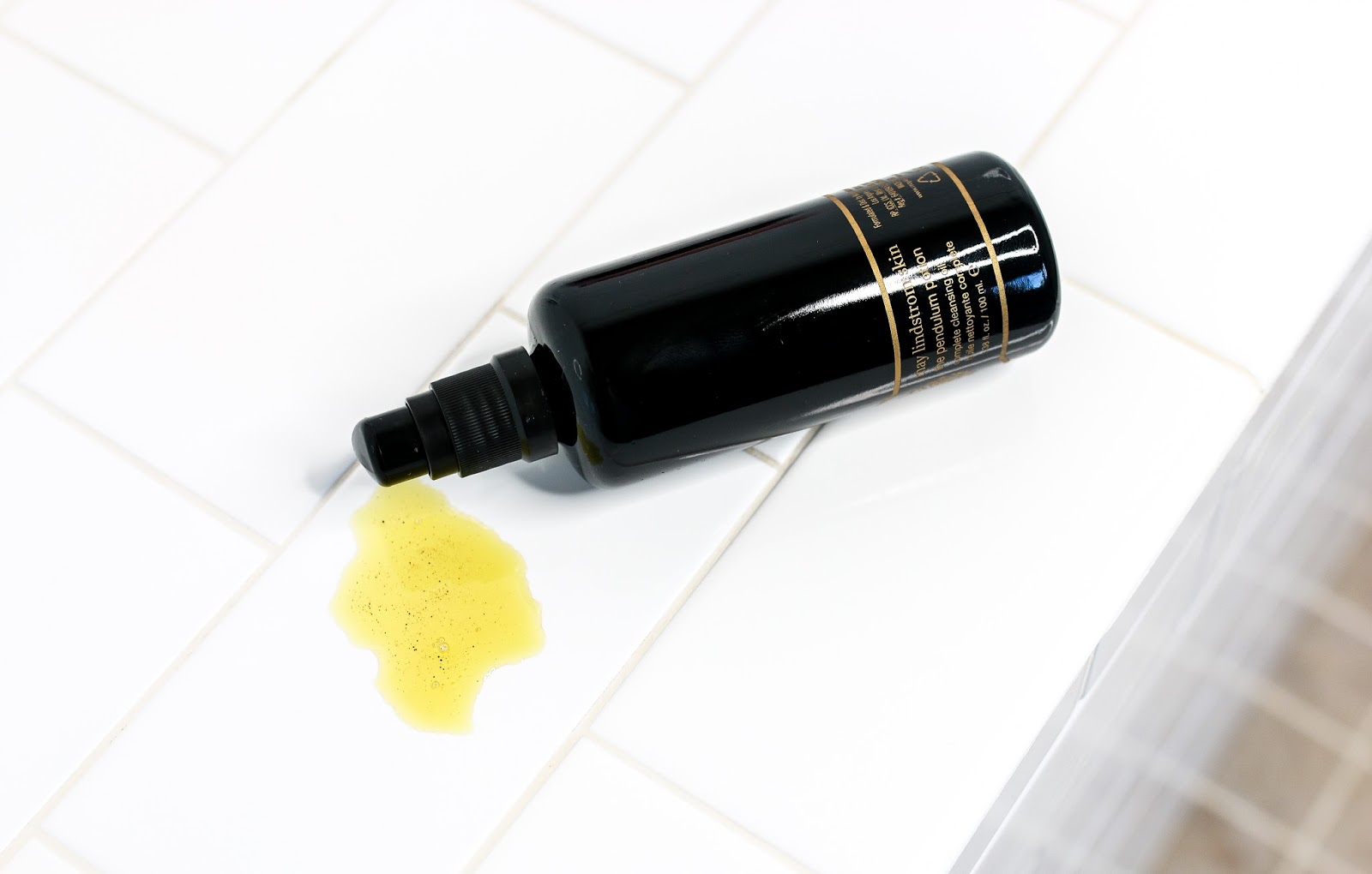 Review of May Lindstrom's Pendulum Potion Cleansing Oil