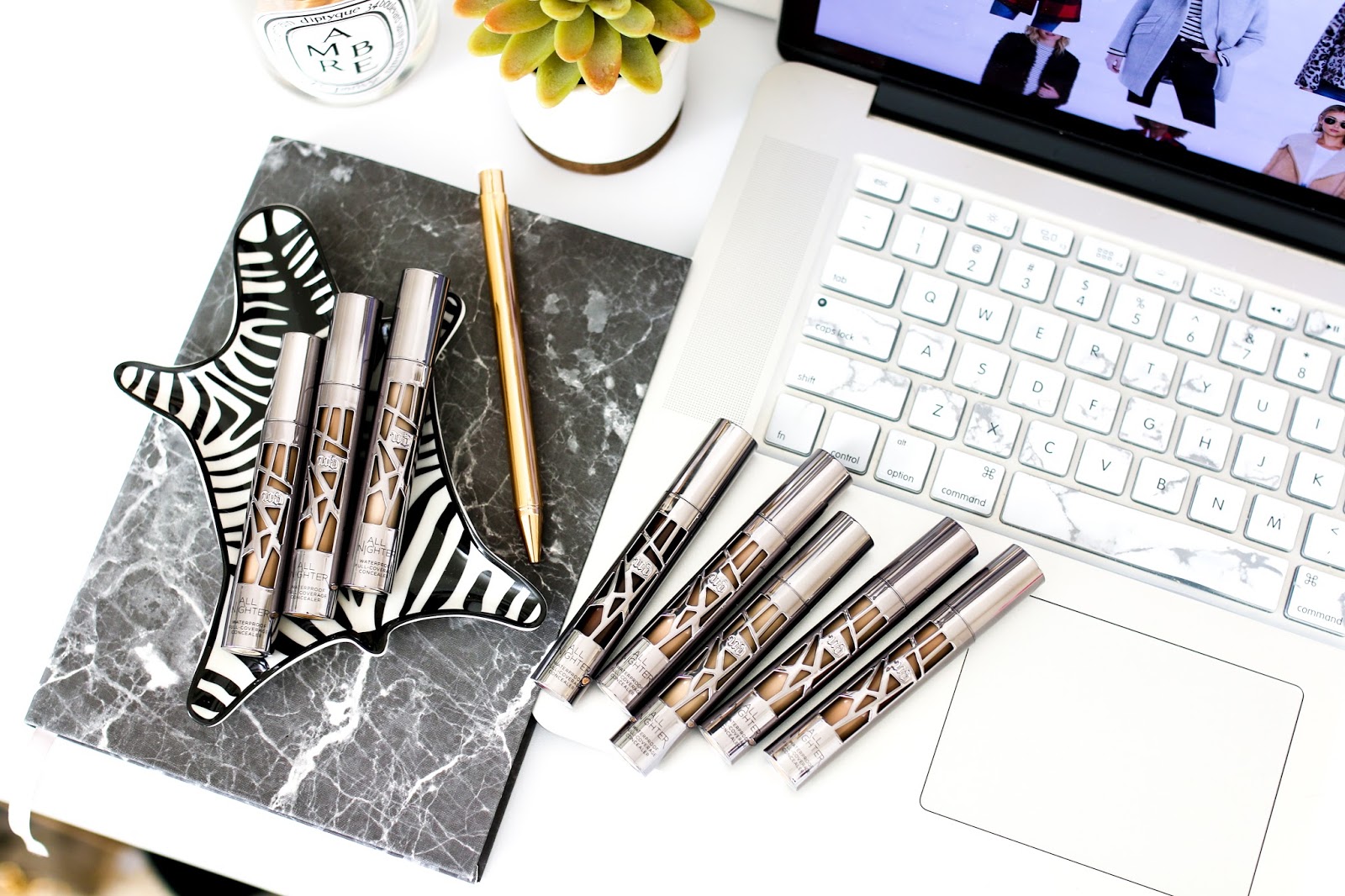 Review: Urban Decay All Nighter Waterproof Concealer with Swatches of Every Shade