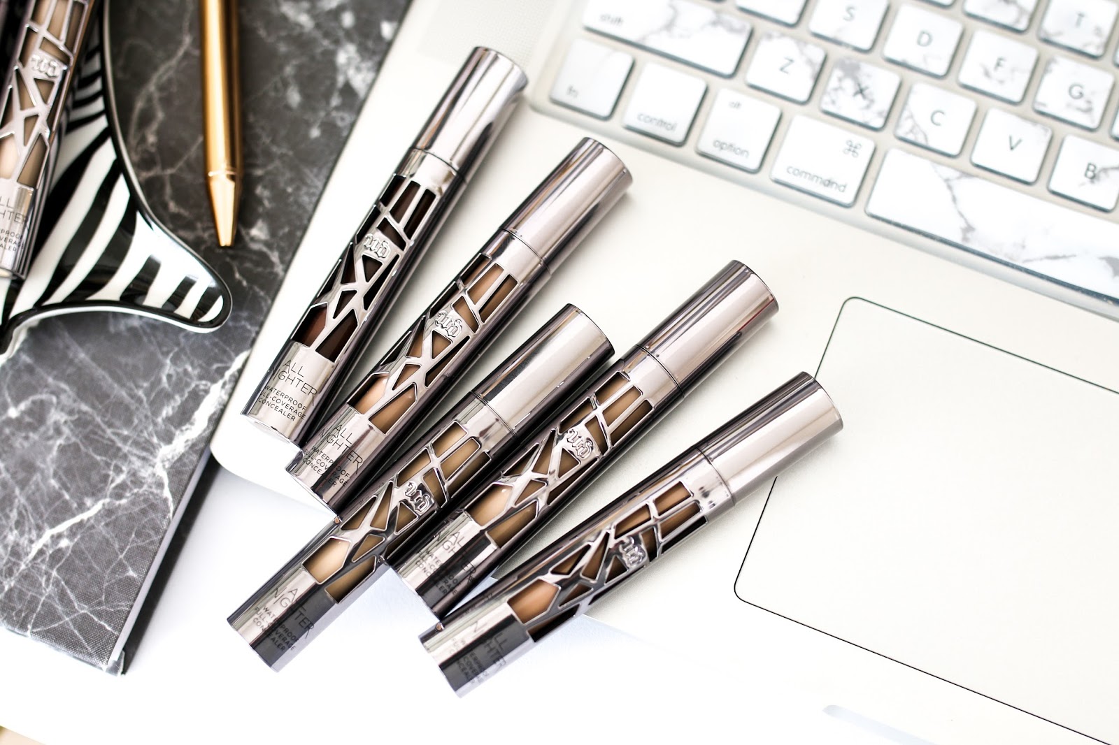 Review: Urban Decay All Nighter Waterproof Concealer with Swatches of Every Shade