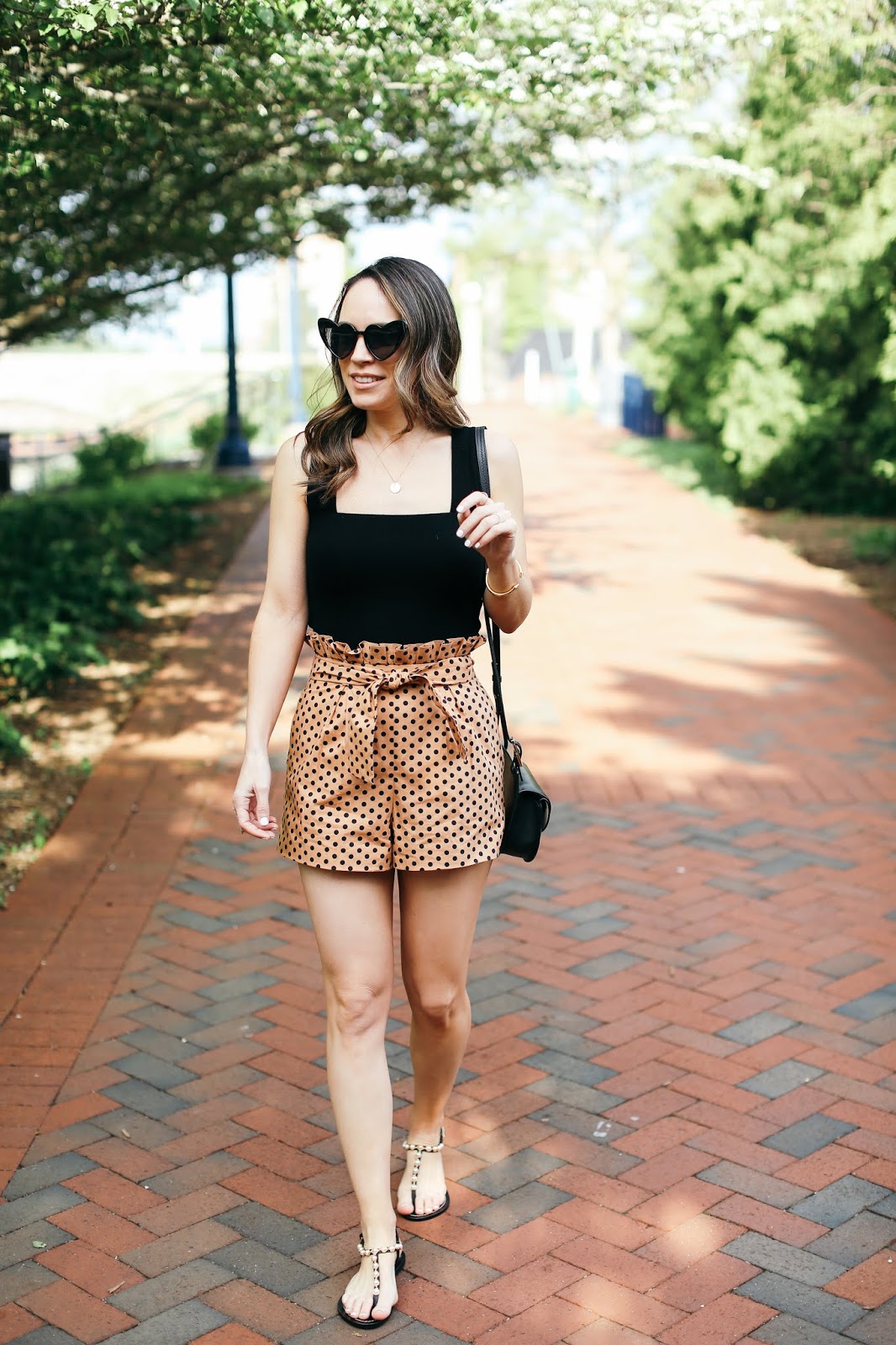 The Style of Shorts That Looks the Most Flattering - alittlebitetc