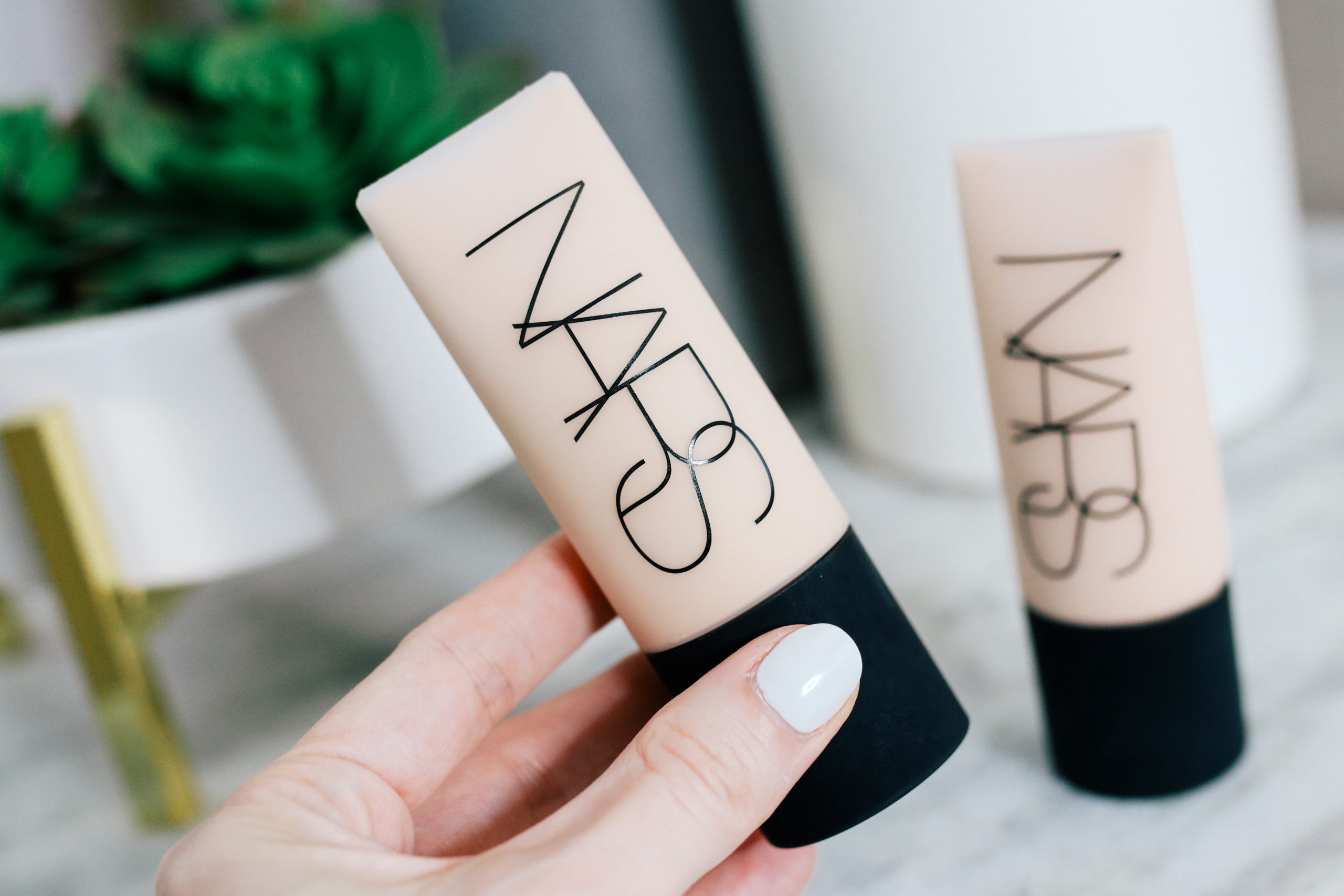 Review: NARS Soft Matte Foundation - alittlebitetc