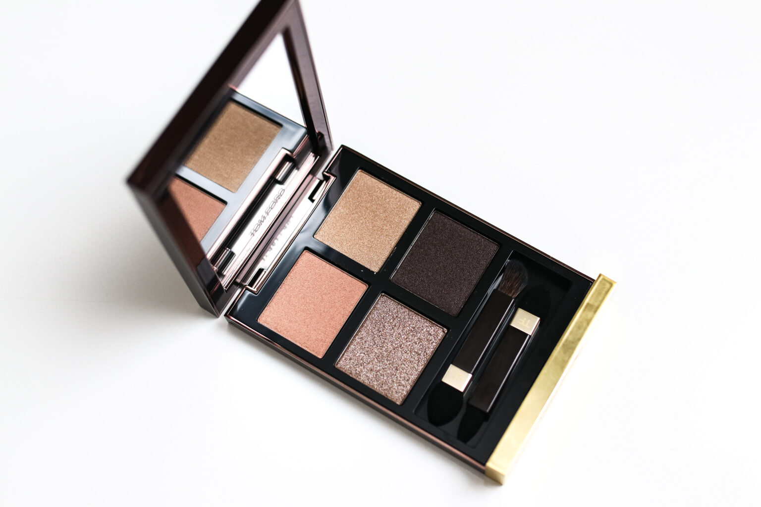Review + Swatches Tom Ford Creme Eye Quad in Rose Topaz alittlebitetc