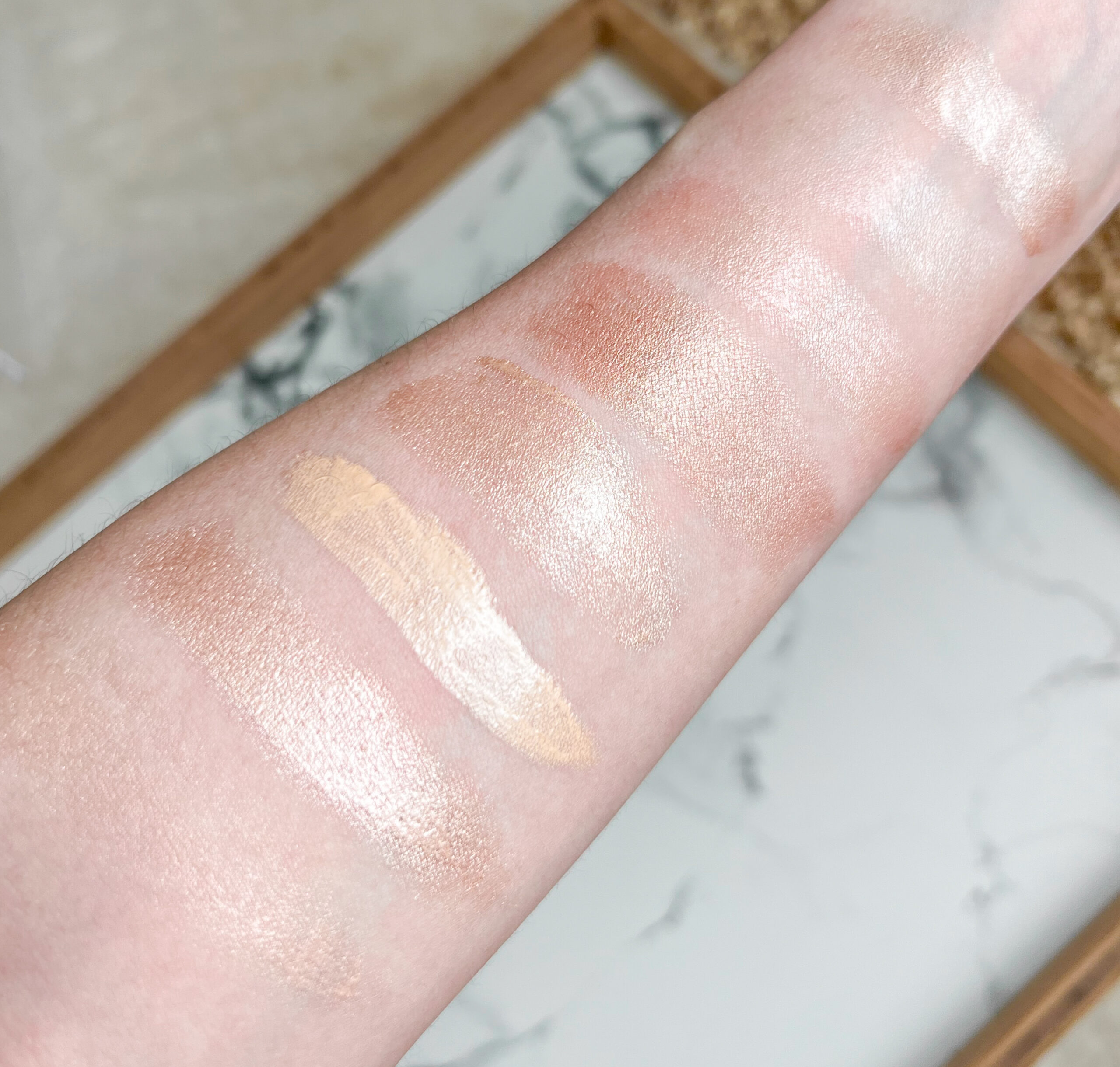 Highlighter product swatches