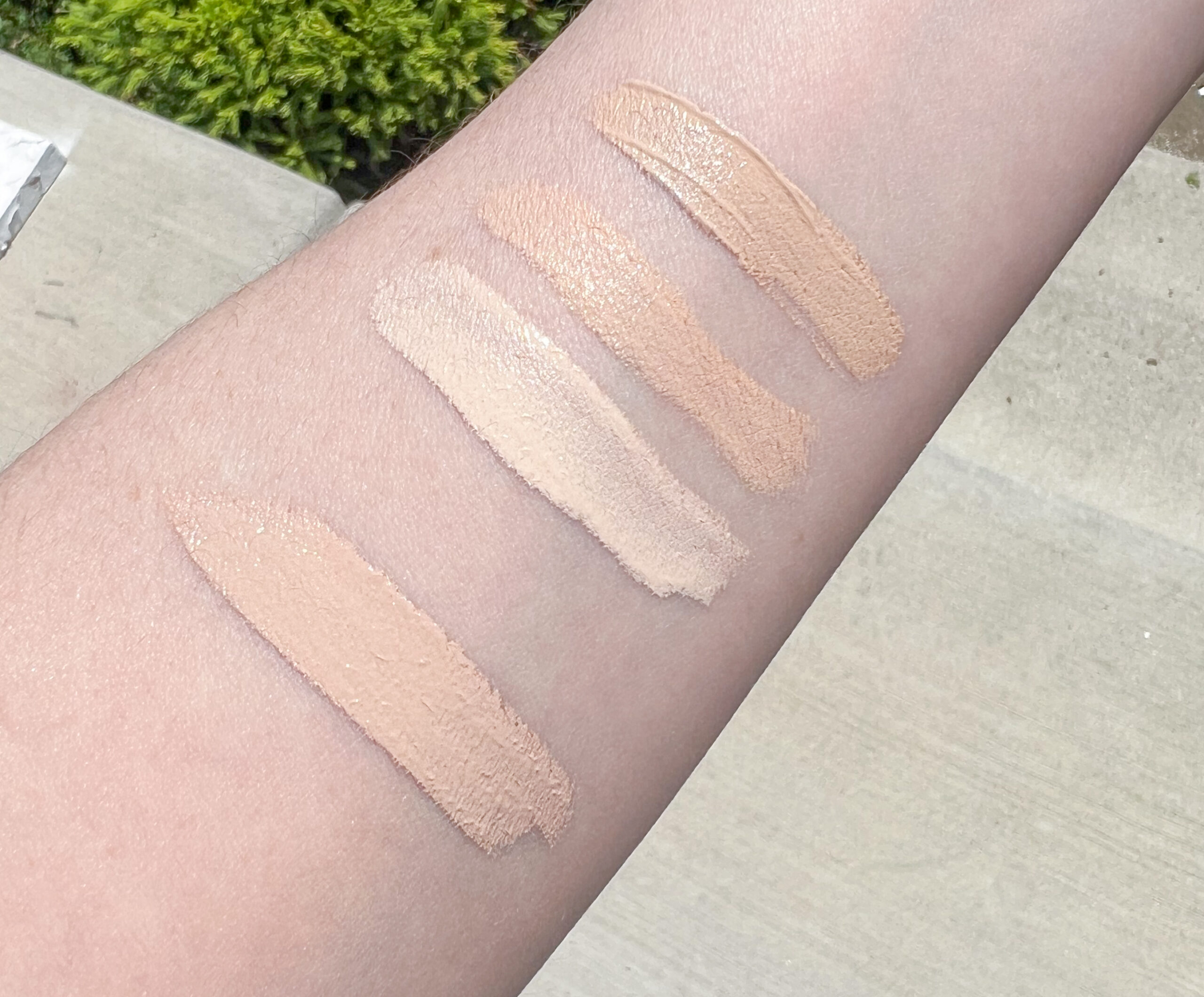 Natasha Denona Hy Glam Concealer Review Alittlebitetc natasha-denona-hy-glam-concealer-review-alittlebitetc