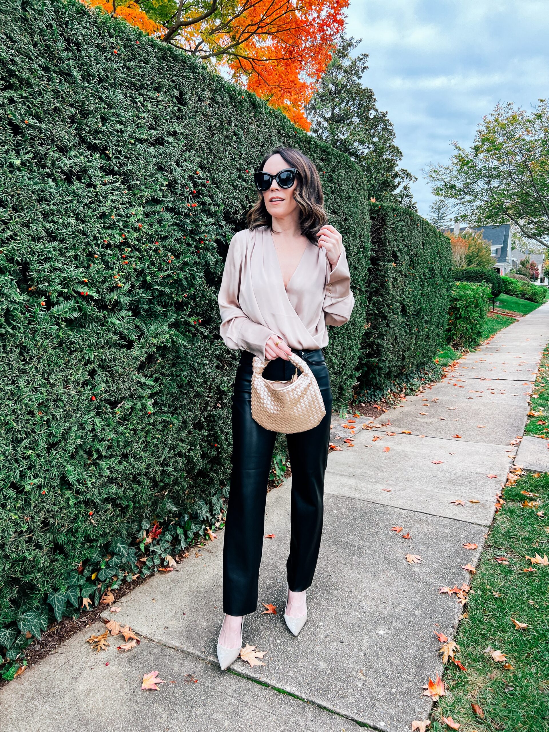 Bodysuit and jeans fall style