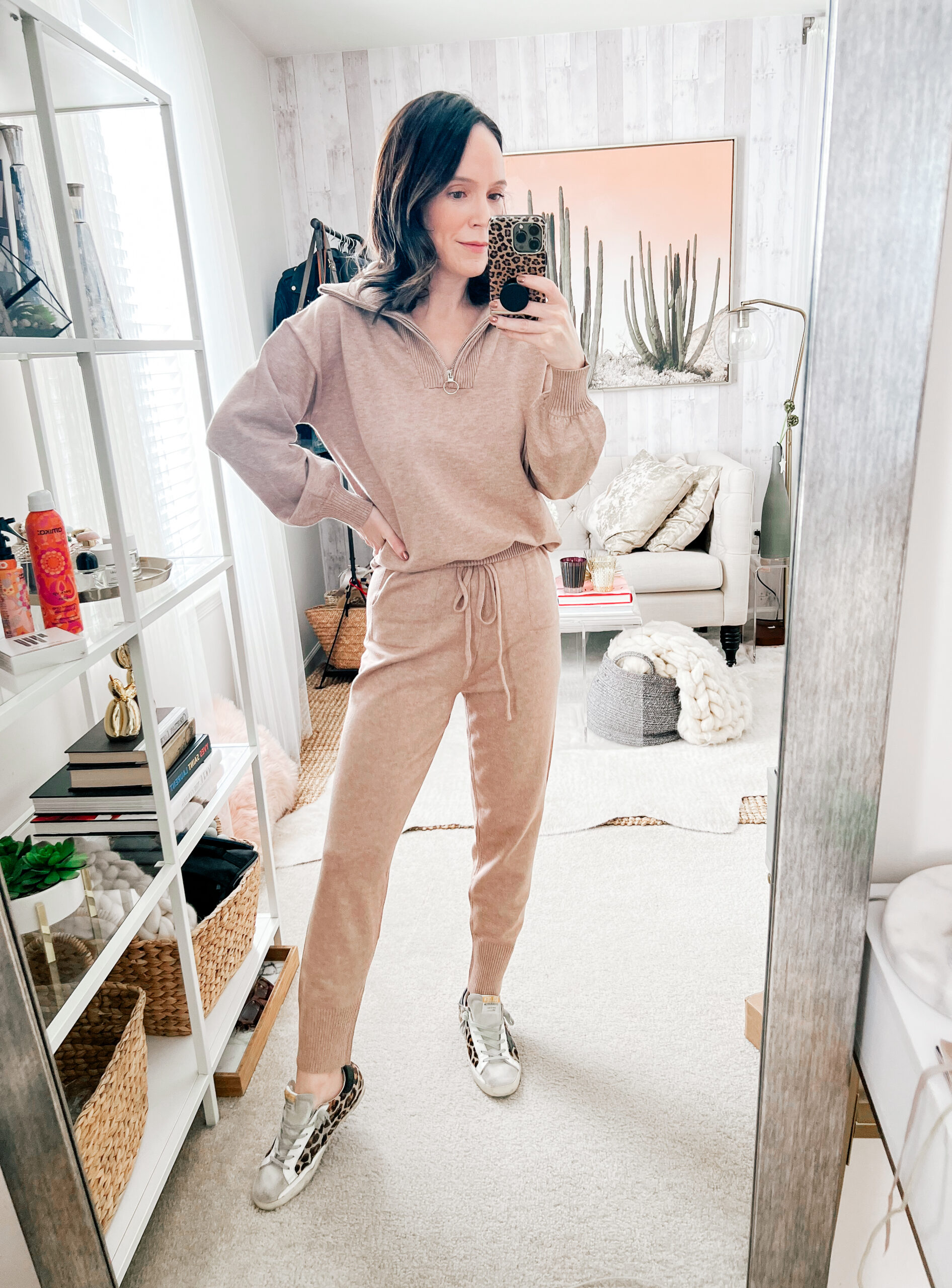 Neutral Athleisure set | November 2023 Outfit Details