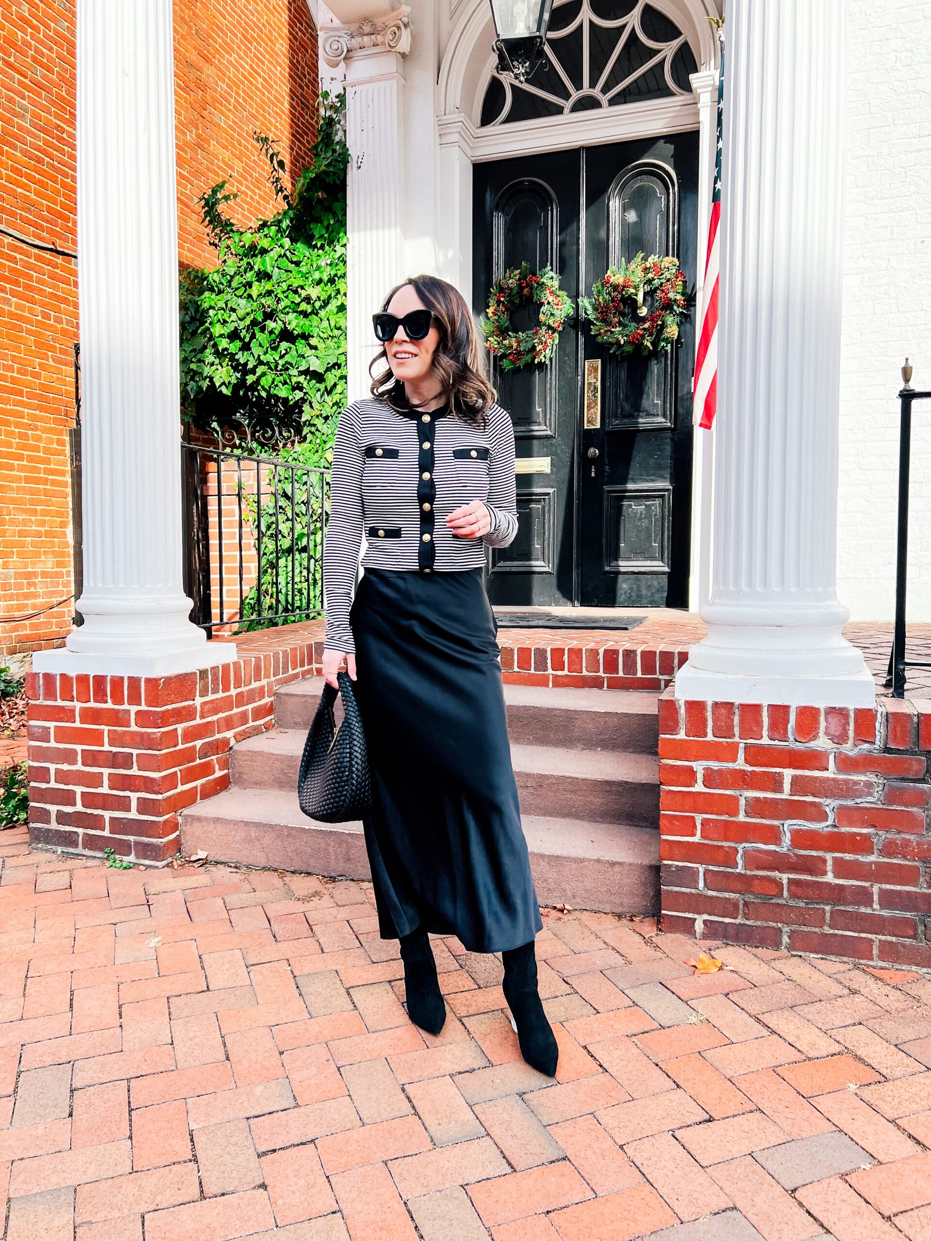 What To Wear With Leather Pants - alittlebitetc